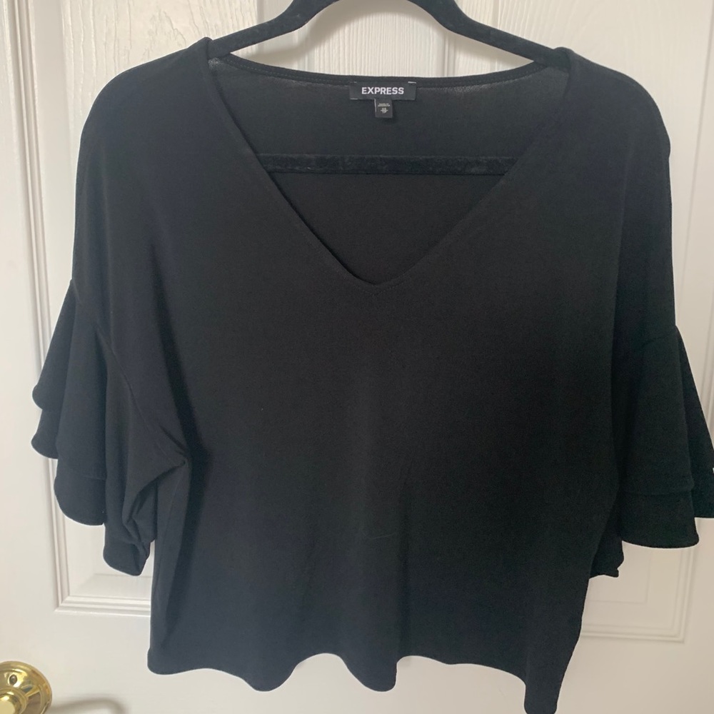 Ruffle sleeve blouse
